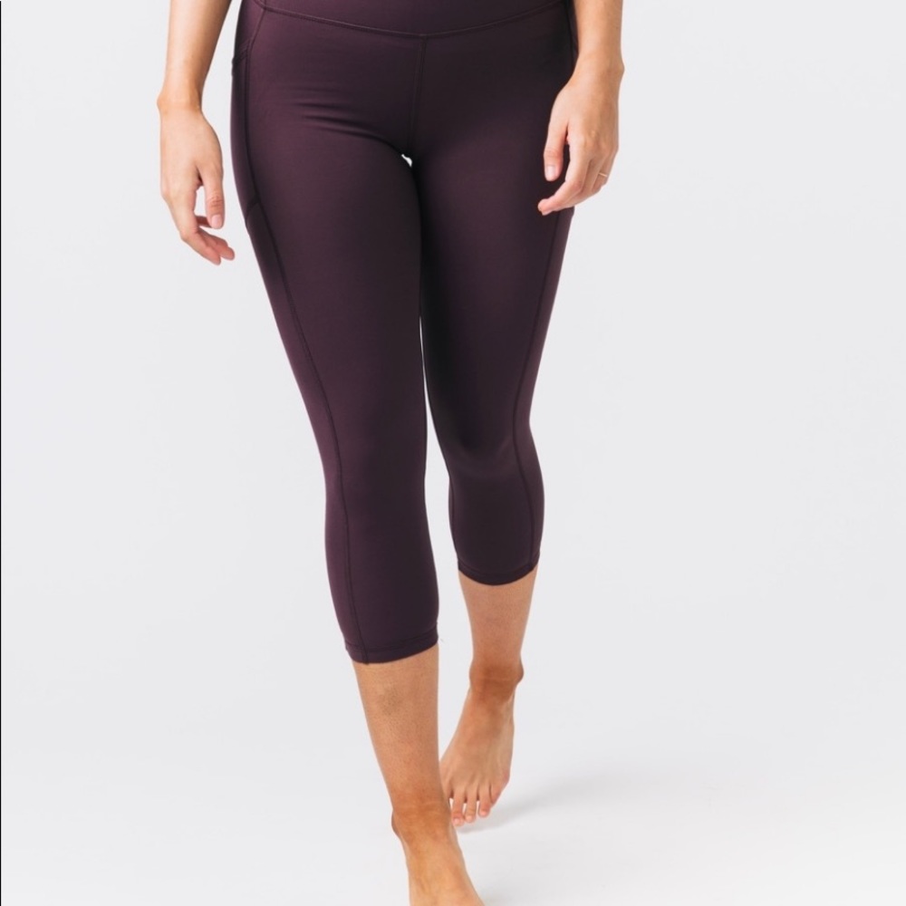 Zyia wine pocket Brilliant Hi rise crops 14/16